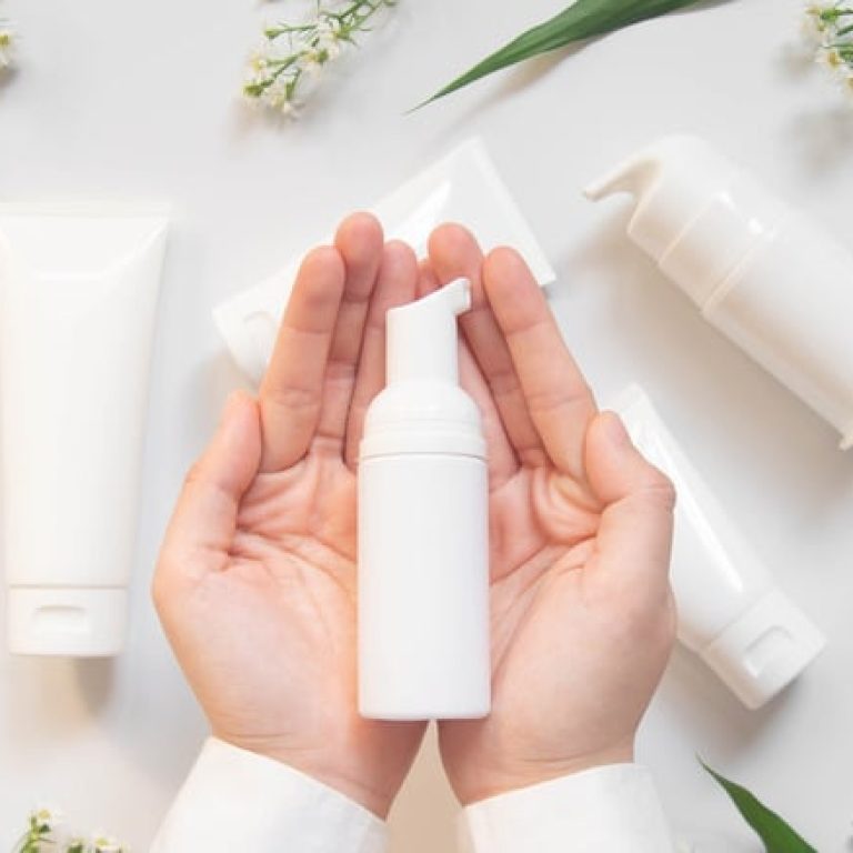 Beauty,Natural,Skincare,Products,Development,Concept.,Dermatologist,Hands?,Holding,Blank